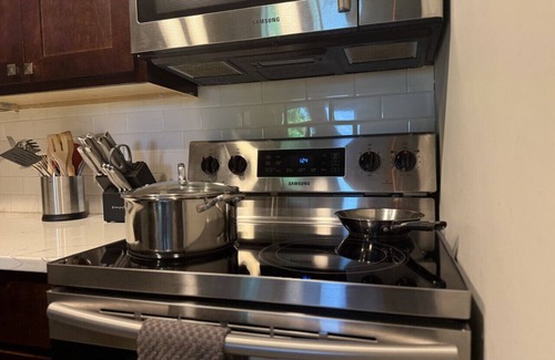 Killington Apartment | MightyMoose- Pool, Hot tub, Sauna, Gym, Near Resort