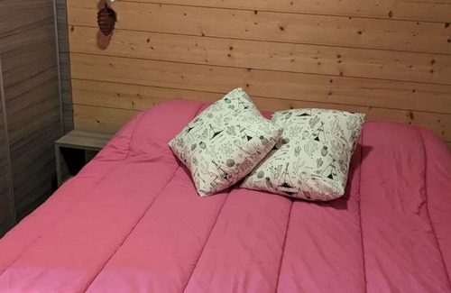 Corcieux Ski Chalet | Mignon Chalet Pomme de pin