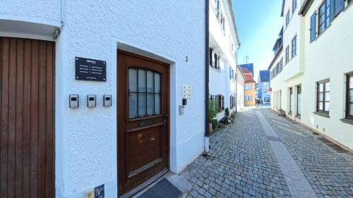 Guenzburg Apartment | Mihalca Studio Apartments