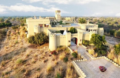 Khandi Hotel | Mihir Garh