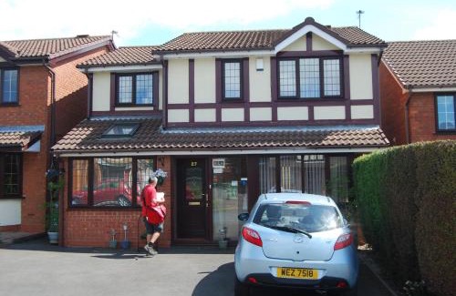 Bilston Bed & Breakfast | Mike & Carolyn Ball B&B
