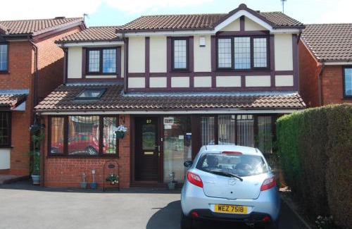 Bilston Bed & Breakfast | Mike & Carolyn Ball B&B