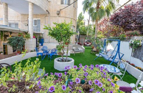 Katamon House | Mike's House Jerusalem