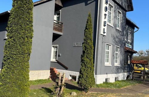 Luhden House | Mikes Luhden Bude Spa & Bar