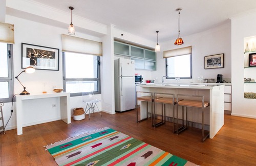Neve Tzedek Apartment | MIKLAT Luxury Condo & Spectacular View by FeelHome