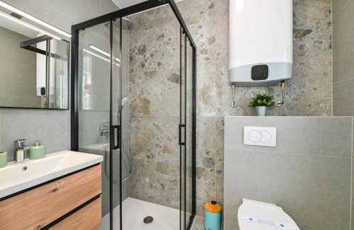Zrce Apartment | Mila luxury apartment with private pool