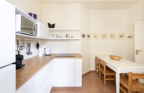 Guastalla Apartment | Milano Classy Heritage Home: quiet and prestigious apartment CITY CENTER - 4 BDR