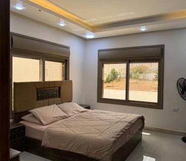 Jordan Ski Chalet | Milano villa & farm