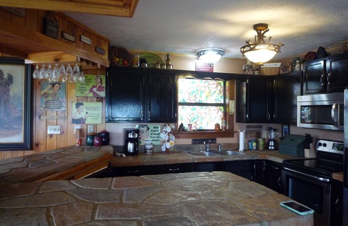 Pigeon Forge Cabin | Miles & Miles of SPECTACULAR PANORAMIC VIEWS-Private-1-Level-HotTub-PF 2 miles