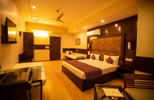 Bani Park Hotel | Milestone 251