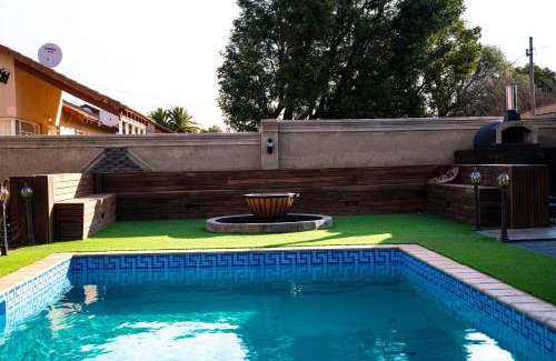 Westonaria House | Milk & Honey Guest House