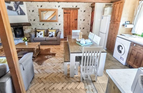 Bradford-on-Avon Other | Milking Shed | Family or Triple | Ensuite | Patio