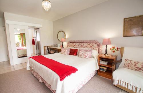 Saint Francis Bay House | Milkwood Country Cottage
