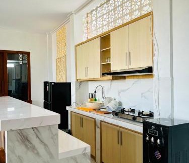 Batu Bolong House | Milky Way Homestay Canggu