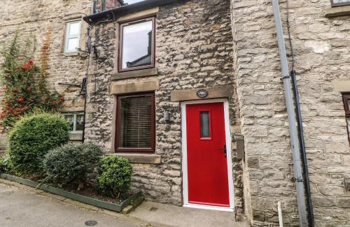 Castleton House | Mill Bridge Cottage