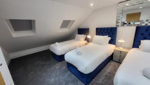 Whittington Apartment | Mill Hill New Modern Apartment 2 With Garden And Parking