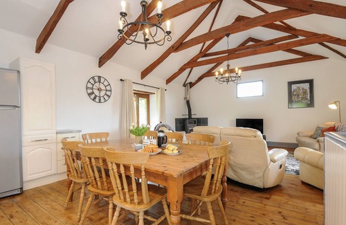 Lostwithiel House | MILL HOUSE, pet friendly, character holiday cottage in Pelynt