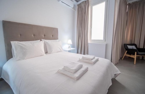 Athens City Centre Apartment | Millennial Apartments Karytsi