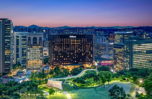 Hoehyeon-dong Hotel | Millennium Hilton Seoul