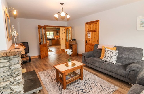 Kenmare Cottage | MILLFIELD, family friendly, with open fire in Kenmare, County Kerry