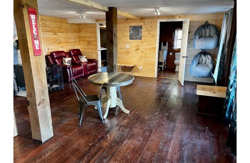 Ranger Cabin | Million Dollar Mountain View at Bear Den studio!
