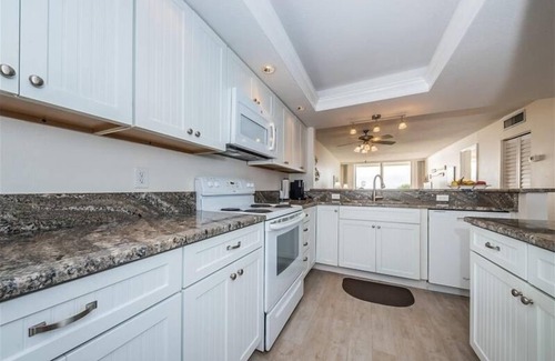 Indian Shores Condo | Million Dollar Sunsets at the Family Favorite Vacation location on Indian.