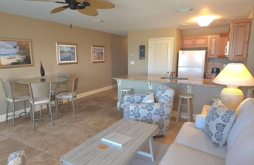 Fort Walton Beach Condo | Million $ Views- Island Sands 205