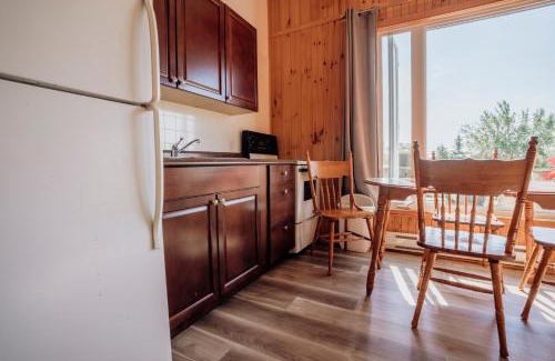 Brackley Beach Ski Chalet | Millstream Cottages