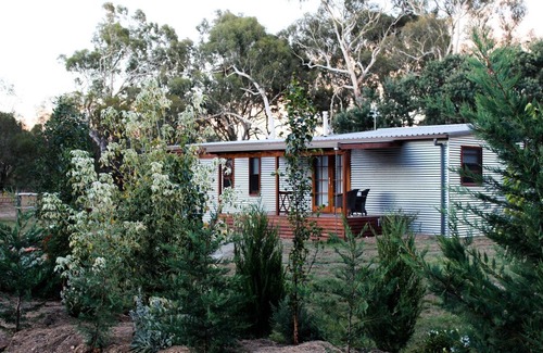 Millthorpe Cabin | Millthorpe Parrots Nest - private rural retreat
