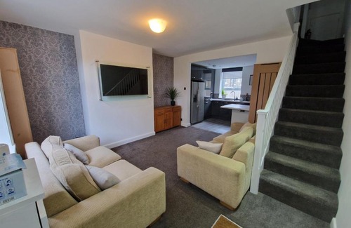 Milnrow Apartment | Milne Apartment 1