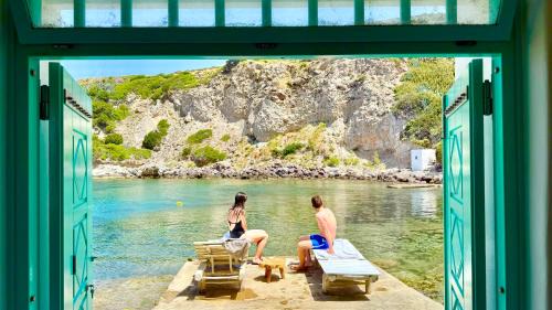 Milos Villa | Milos Boathouse-Between2seas Boutique
