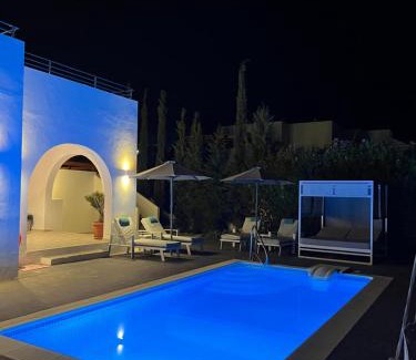 Pefkos House | Milos Villas Complex