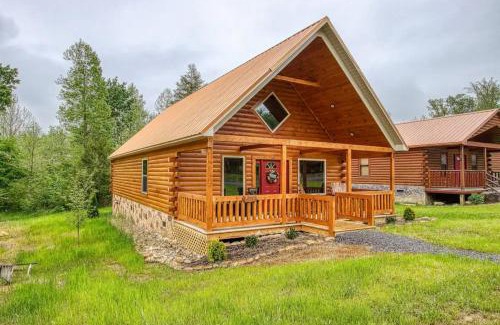 White Oak Lodge House | Mimi and Pops Place by Avada Properties