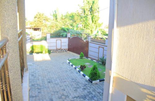 Kireka Apartment | MIMI BEACH HOUSE
