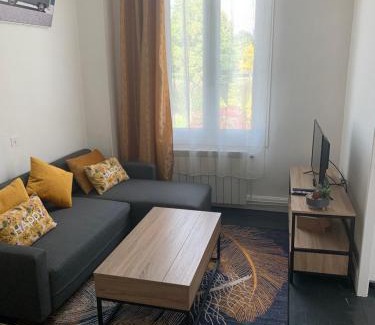Bellerive-sur-Allier Apartment | Mimi