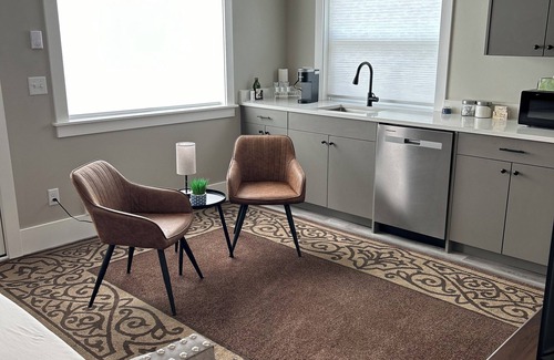 Blaine Apartment | Mimi’s getaway! Birch Bay 10 mins & Canadian Border to Whiterock, BC 5 mins