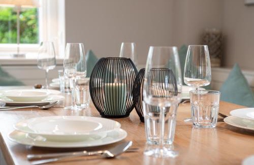 Suderende House | Mimis Hues