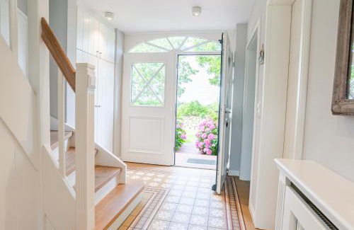 Suderende House | Mimis Hues
