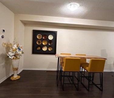 Brampton House | Mimis lodge