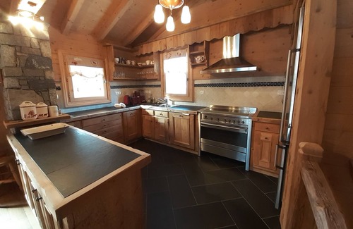 Le Praz Ski Chalet | Mimosa - Attractive Ski Chalet
