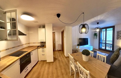 Escarrilla Apartment | Mimosa 5 with terrace - tucasaenlospirineos