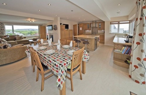Abersoch Cottage | MIN Y NANT, pet friendly, country holiday cottage in Abersoch