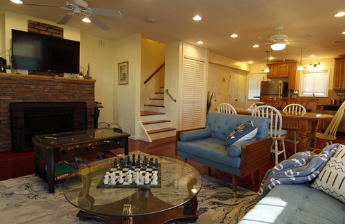 Point Pleasant Beach House | MIN14 | Boardwalk FRONT 3BR 2ba Townhouse, sleeps 8, pets OK! by Shore Points Vacations