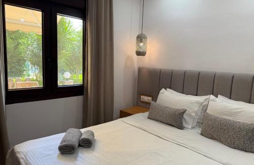 Nikita Apartment | Mina's House Beachfront Apartments