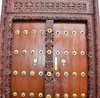 Stone Town Bed & Breakfast | Minara Miwili - Forodhani Park