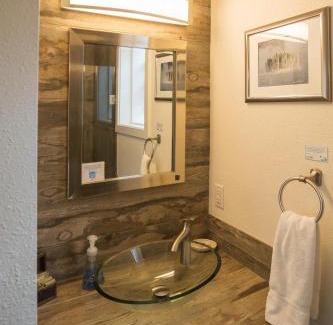 Idaho Springs House | Miners Cabin at Base Camp Lodging Company