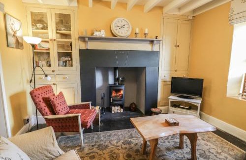 Rhiwbryfdir House | Miners Cottage