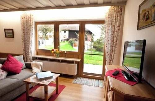 Seeon-Seebruck Apartment | Mini apartment no. 8 in the Zuhaus, 20 sqm, for 2 pers.
