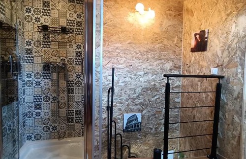 Toury Apartment | Mini House in Beauce