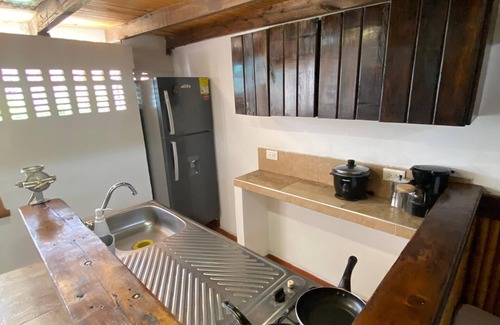 Cali Apartment | Mini House with WiFi in Cali